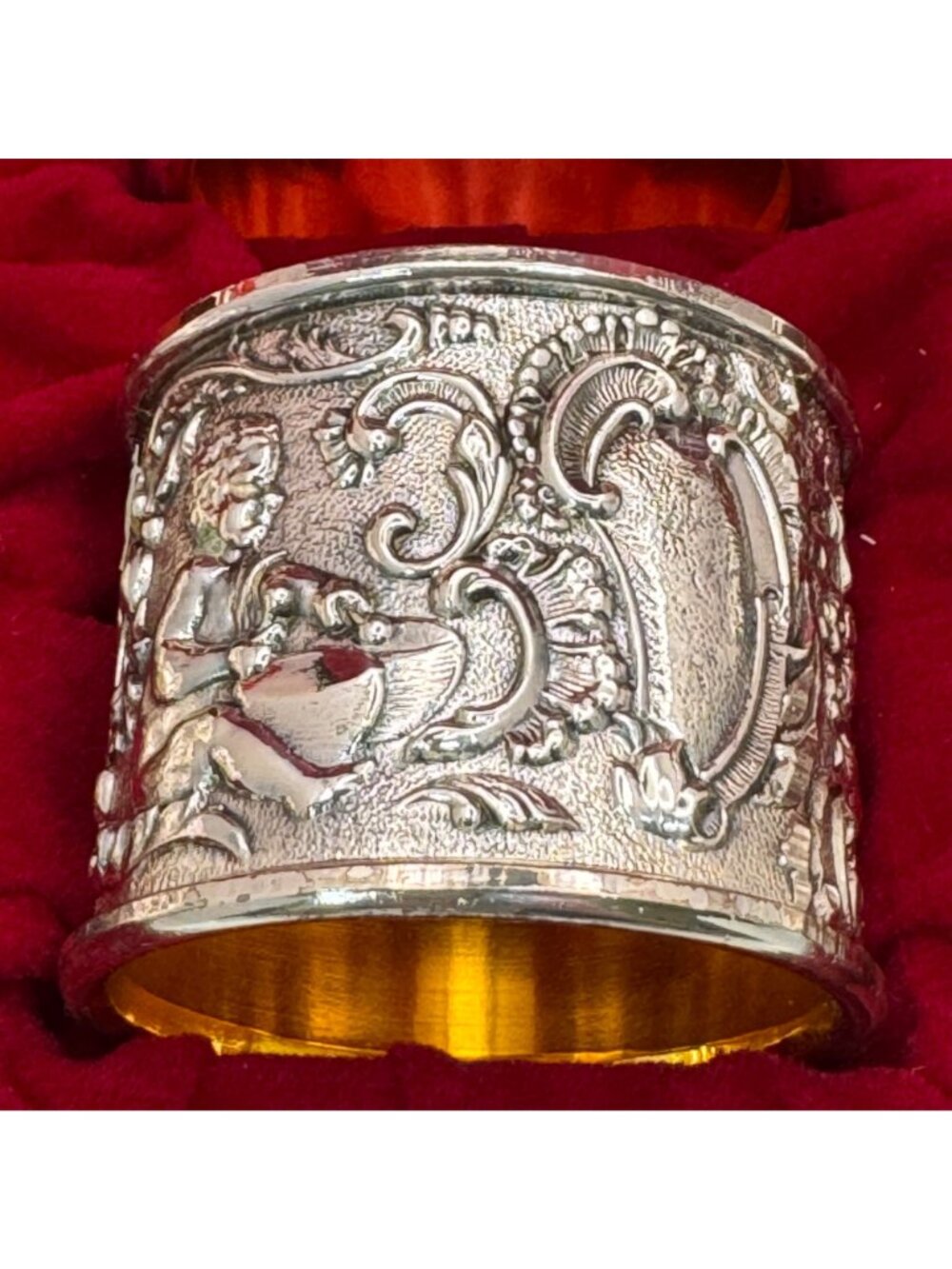 Corbell Cherub Silver Plated Napkin Rings Set Of 8 s Intricate Relief Made Japan - Picture 5 of 16